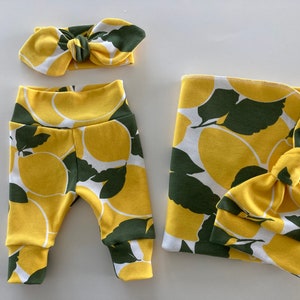 Lemons Newborn Take Home Set. Swaddle Blanket & Hat OR Headband Set. Newborn Leggings. Lemons Baby Set. Baby Shower Gift. Newborn Photo Prop