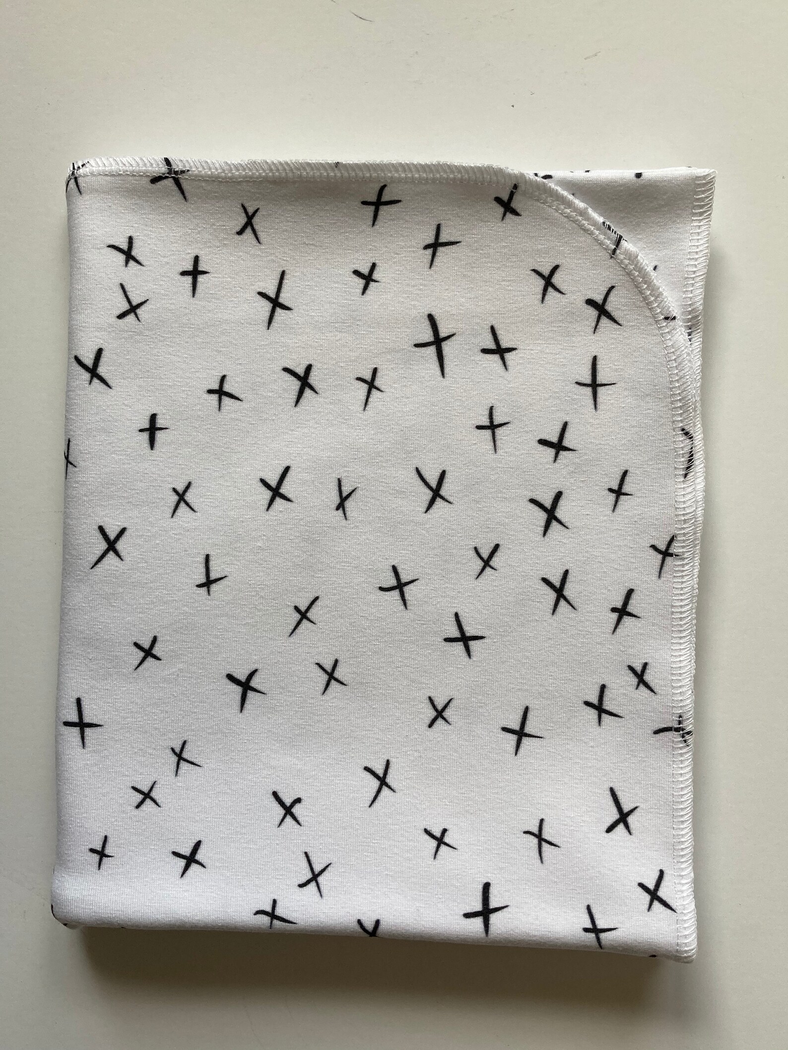 Gender Neutral Swaddle Set. Black & White Swaddle Blanket and Etsy