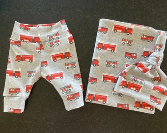 Conjunto de manta envolvente y gorro para recién nacido en forma de camión de bomberos. Pantalones para recién nacidos en forma de camión de bomberos. Conjunto para llevar a casa para recién nacidos. Regalo para baby shower. Conjunto para bebé en forma de camión de bomberos.