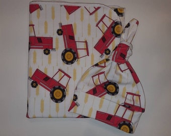 Tractor Swaddle Blanket & Newborn Hat. Newborn Boy Take Home Set. Tractor Baby Set. Baby Shower Gift. Newborn Photo Prop. Farming Swaddle