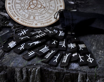 25 Celtic Ogham Staves. Druids runes. Pagan runes. Wood runes with pouch. Rune Set. Runes for divination. Celtic Tree Alphabet. Black runes