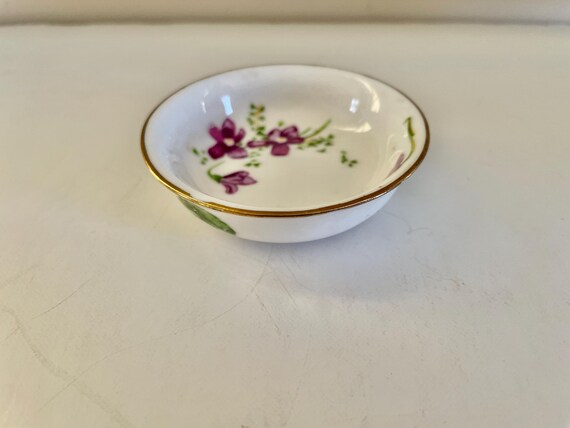Tiny Violet Ring Dish - Gold Trim - image 2