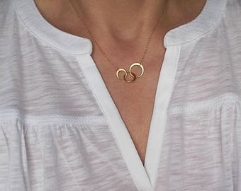 Gold Three Circle Necklace, Triple Circle Necklace, 3 Interlocking Circles Necklace, Family Necklace, Christmas Gift,Shop UK Gift