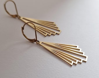 Orecchini in ottone Art Déco: gioielli architettonici geometrici