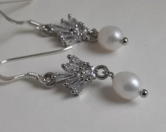 Boucles d’oreilles Pearl Drop. Boucles d’oreilles en perles. Boucles d’oreilles en argent. Boucles d’oreilles CZ Perles. Boucles d’oreilles en perles d’eau douce. Boucles d’oreilles de mariage. Boucles d’oreilles en perles de diamant