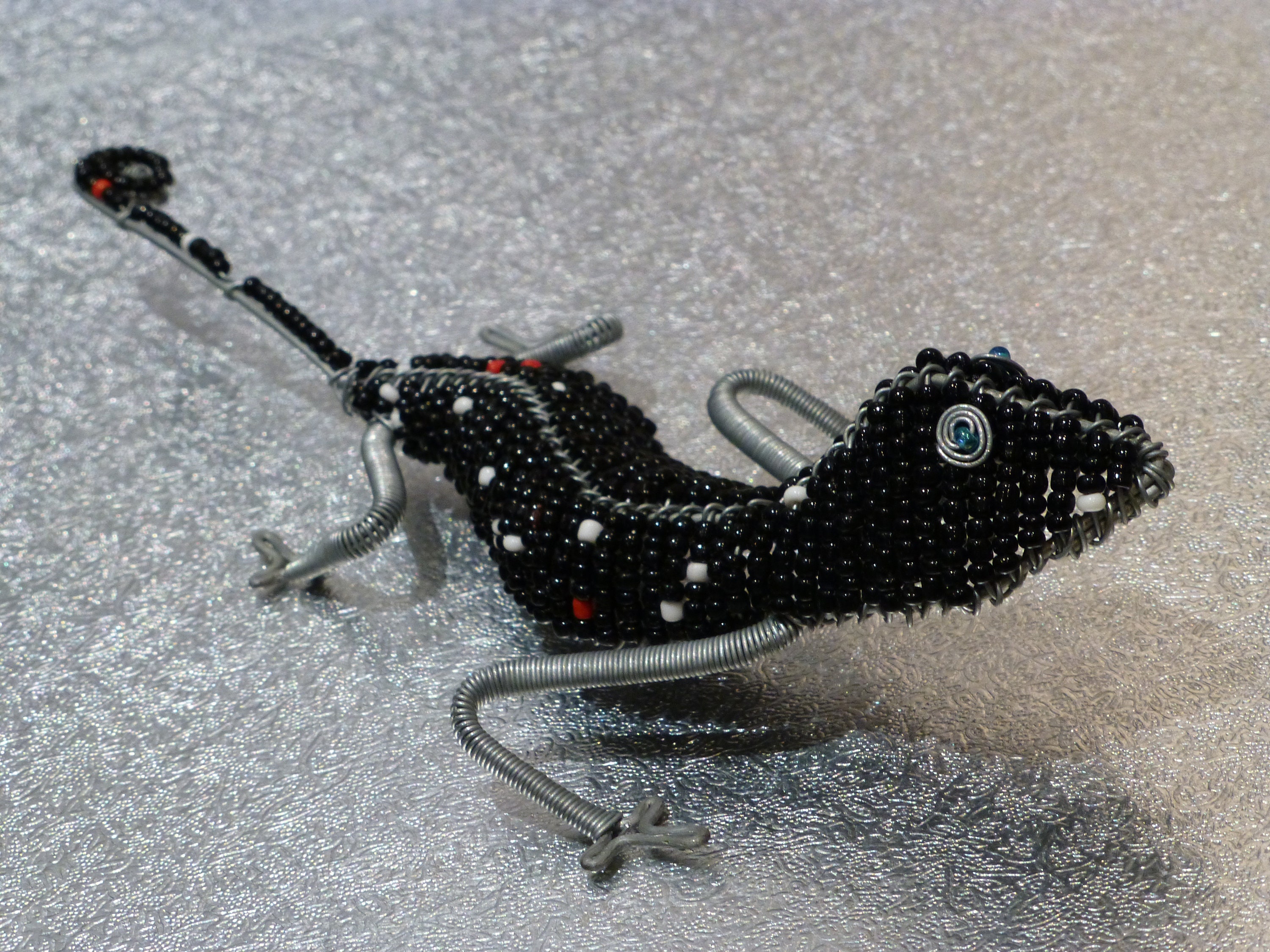 African Beaded Wire Lizard / Gecko made in Kenya Etsy