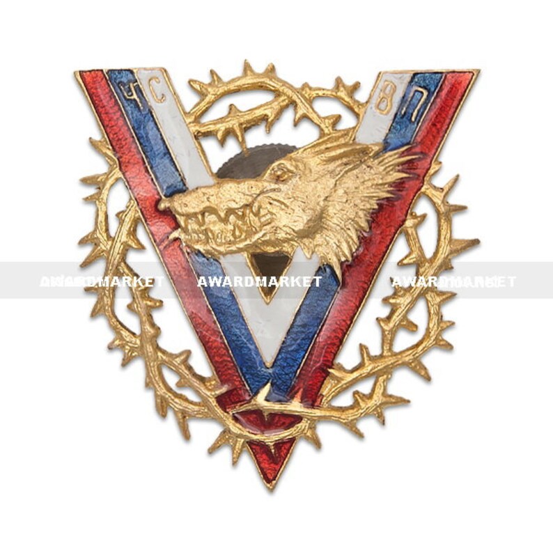 знак корниловцев. символы белой гвардии. флаг волчьей сотни шкуро. волчья сотня шкуро символика. корниловский крест орден.