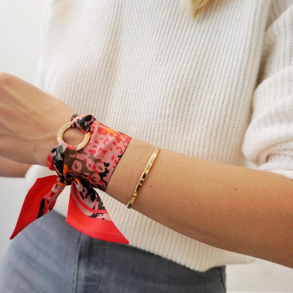 Mona  100% silk twill bracelet/mini scarf (scarf/choker, hair ribbon, handbag charm). Free shipping. Unique gift. SHIPS FROM EU.