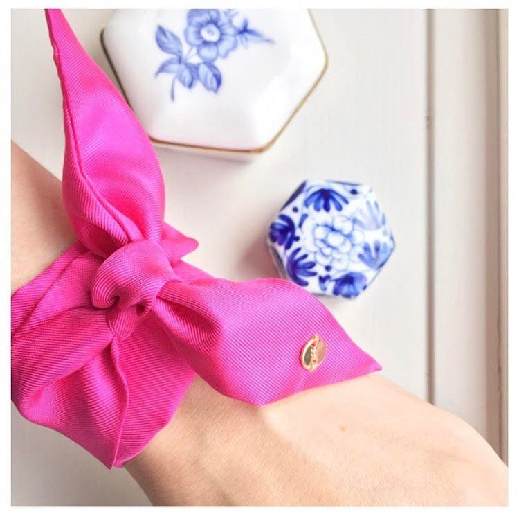 Frida 100% silk twill bracelet/mini scarf (scarf/choker, hair ribbon, handbag charm). Unique gift.