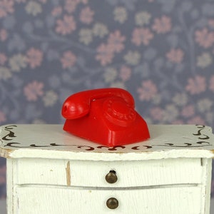 Puppenstube Vintage Hogarin Telefon 1960er Jahre rot Kunststoff