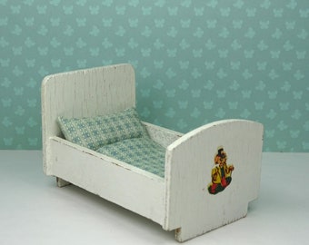 Dollhouse vintage childrens bed 1950s furniture wooden white