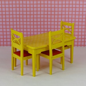 Dollhouse vintage dining room set 1970s furniture plastic yellow red