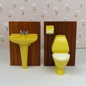 Dollhouse vintage Lundby bathroom 1970s furniture yellow brown 2-piece