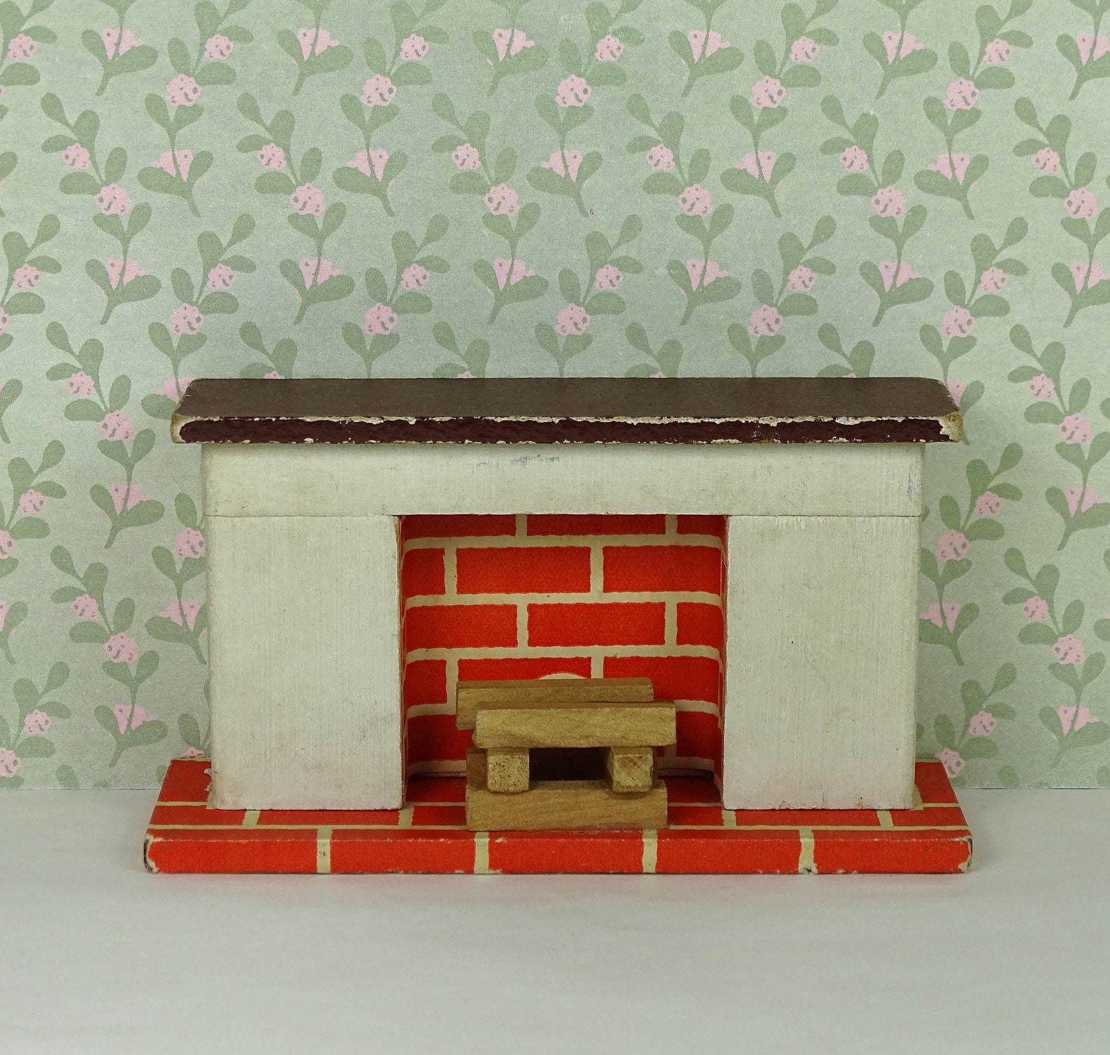 1940 dollhouse furniture