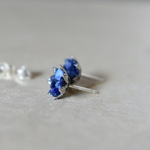 Sapphire Earrings, Uncut Sapphire Studs, Lotus Flower Design, September Birthstone Jewelry, Sapphire and Silver, Blue Gemstone Jewelry