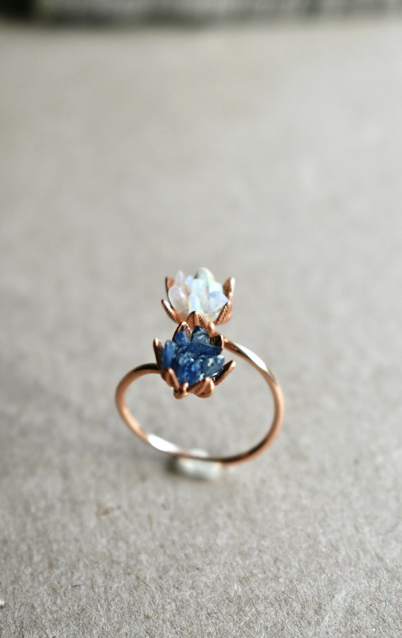 14k Yellow Gold Sapphire and Diamond Flower Ring - Art FX fine jewelry