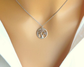 Collana semplice con albero della vita in argento, gioiello simbolico con albero genealogico, collana significativa come regalo per la mamma, grazioso ciondolo in stile celtico