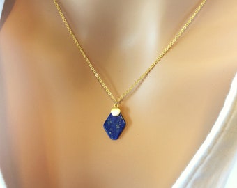 Small Blue Lapis Lazuli Pendant Necklace, Gemstone Layering Necklace, Short Dainty Lapis Lazuli Stone Necklace Gift, Cobalt Blue Necklace