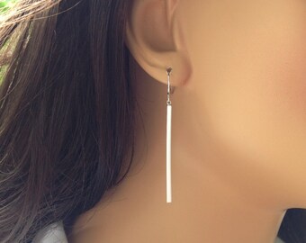 Dangle Bar Earrings: Modern Gold or Silver Gift