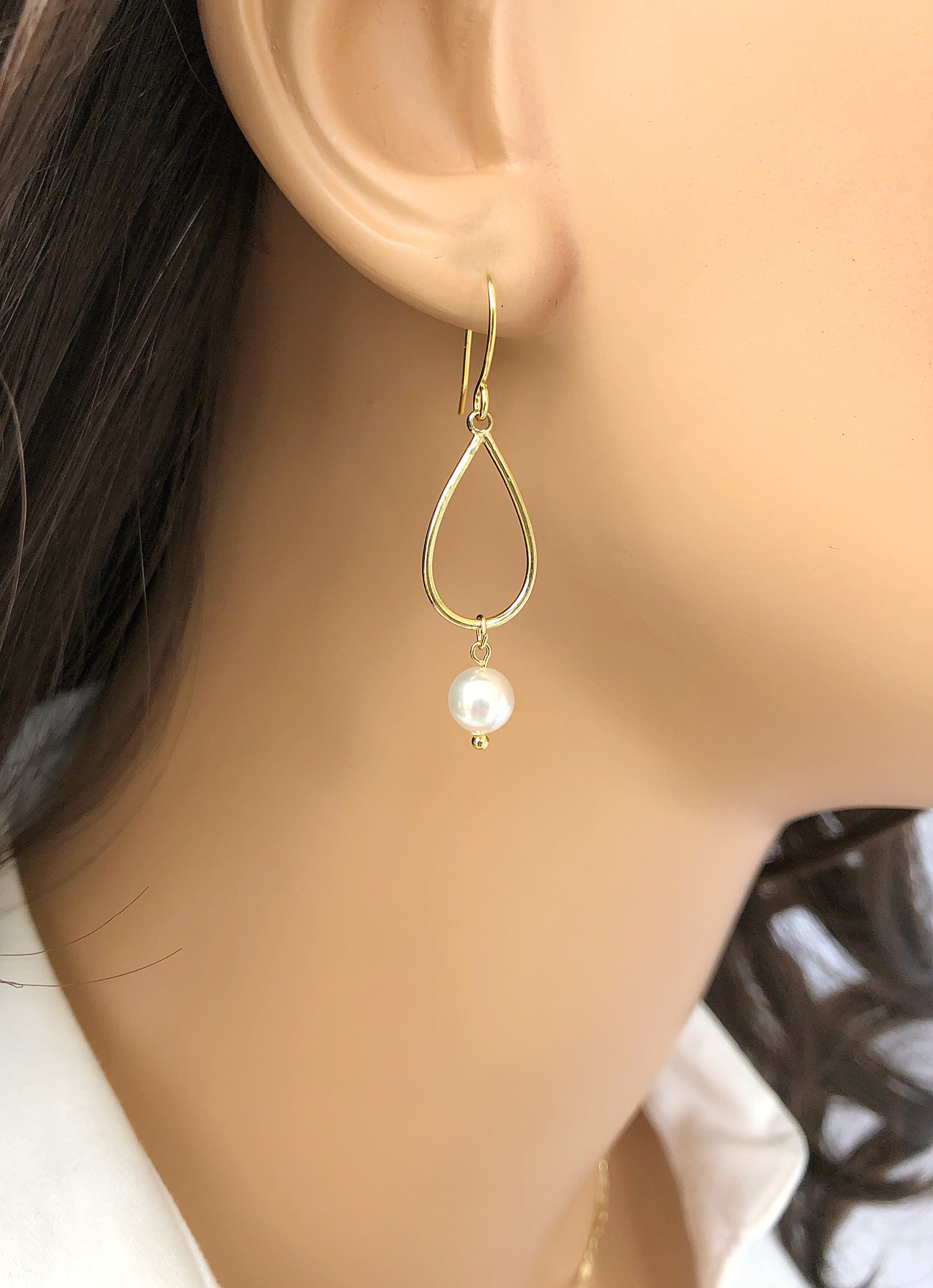 Gold Teardrop Pearl Dangle Earrings: Bridal Wedding Jewelry