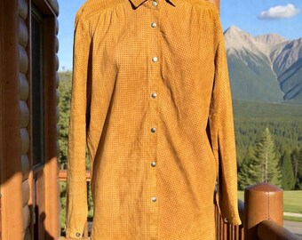 Vintage 70’s IN TRANSIT NY Camel Brown Perf Leather Snap Front Long Sleeve Shirt