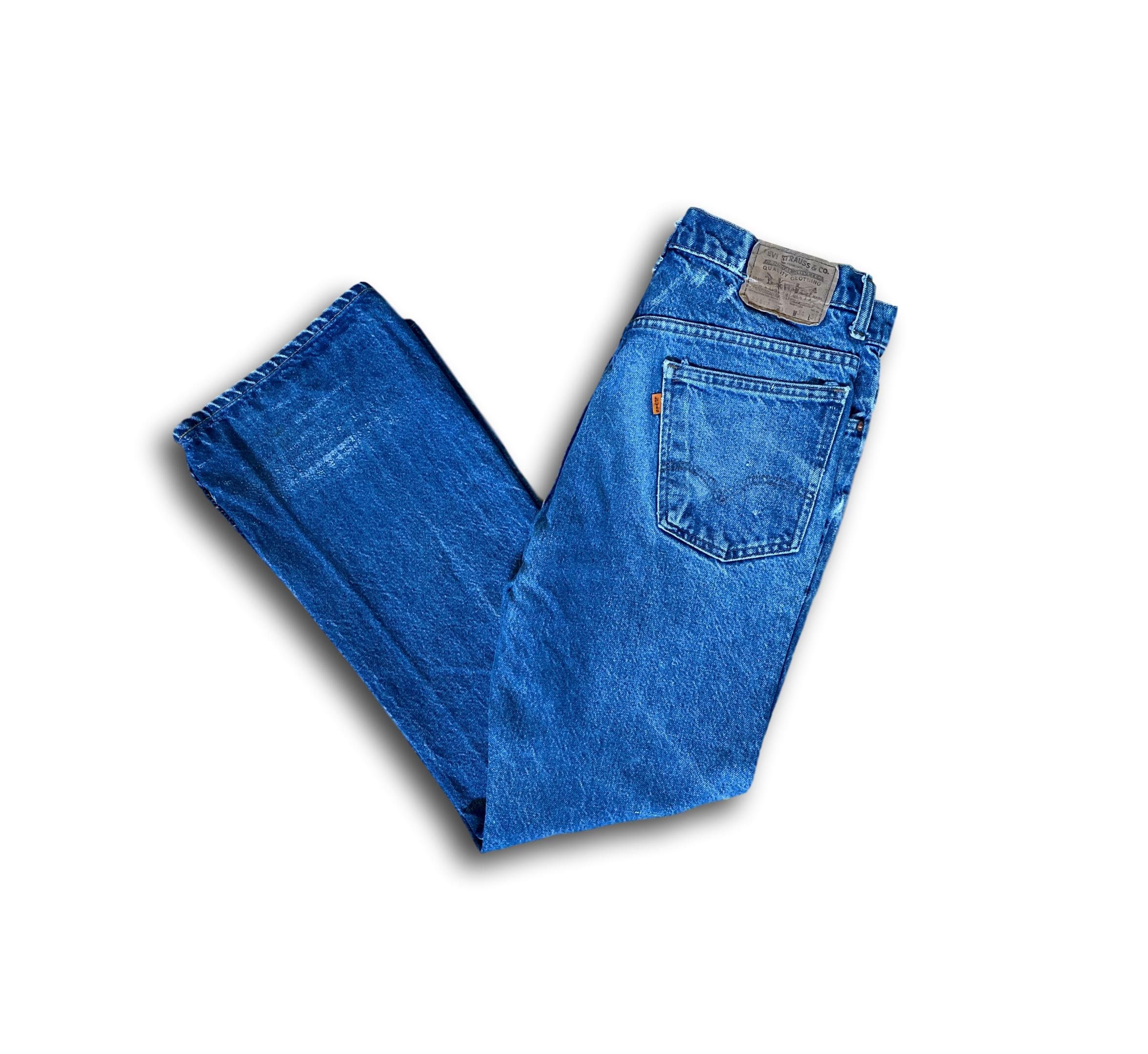 levi's r tag