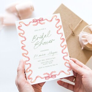 Roze Bow bruids douche uitnodiging sjabloon, golvende Boarder uitnodigen, grillige bruids douche, handgeschreven uitnodigen, Girly Bow uitnodigen, afdrukbare