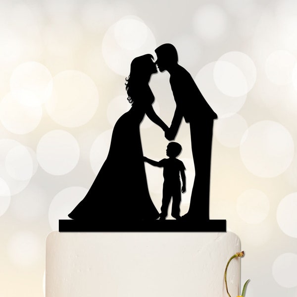 Topper de gâteau de mariage, Silhouette de couple avec un garçon de litière, Topper de gâteau pour enfants personnalisé, Décoration de gâteau, Topper de gâteau familial personnalisé P155