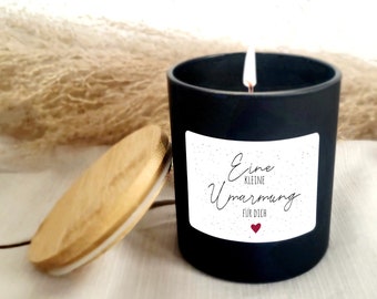 Duftkerze im Glas mit Holzdeckel "Eine kleine Umarmung für dich"| Kerze im Glas mit Spruch |  Duftkerze mit Spruch | Weihnachtsgeschenk