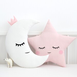 Set of moon and star pillows Toddler girl pillows Pink baby shower image 2