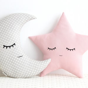 Coussins Lune Et Etoile Coussin Enfant Deco Chambre Bebe Etsy France Coussins Lune Et Etoile Coussin Enfant Deco Chambre Bebe Etsy France