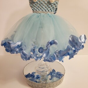 Tutu Centerpiece, Ribbon trimmed tutu centerpiece, Quinceañera Centerpiece, Sweet 16, Babyshower centerpiece, Princess centerpiece, Flower