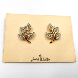 Vintage 1960’s Crown Trifari Rhinestone Leaf Earrings – Gold Tone Clip-Ons with Original Card & Tags – NOS