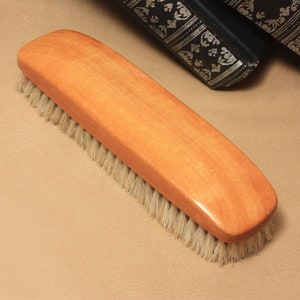 Vintage Mohawk Satinwood Lint Brush – Natural Bristle Clothes Brush Pre-1942
