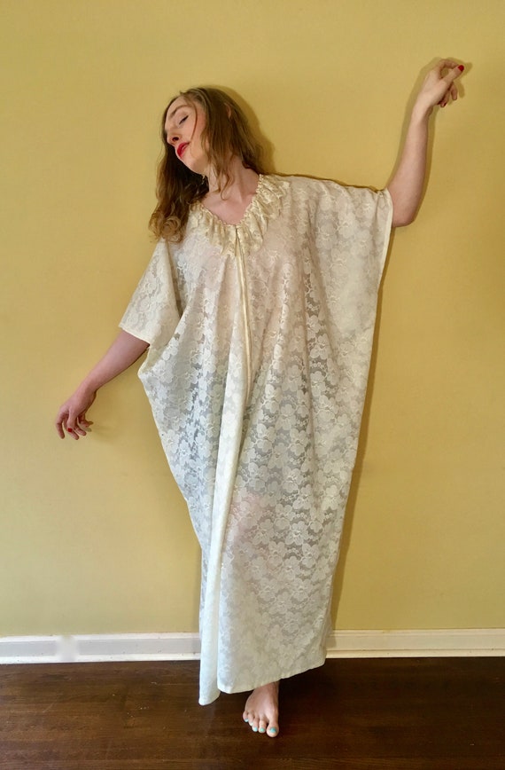 Vintage 1970s CAFTAN by Andrew Downs White Cream … - image 1