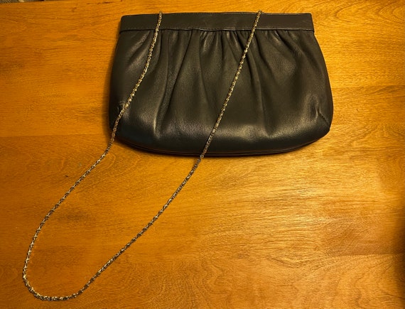 Vintage 1980s Black Leather Crossbody Clutch Purs… - image 10