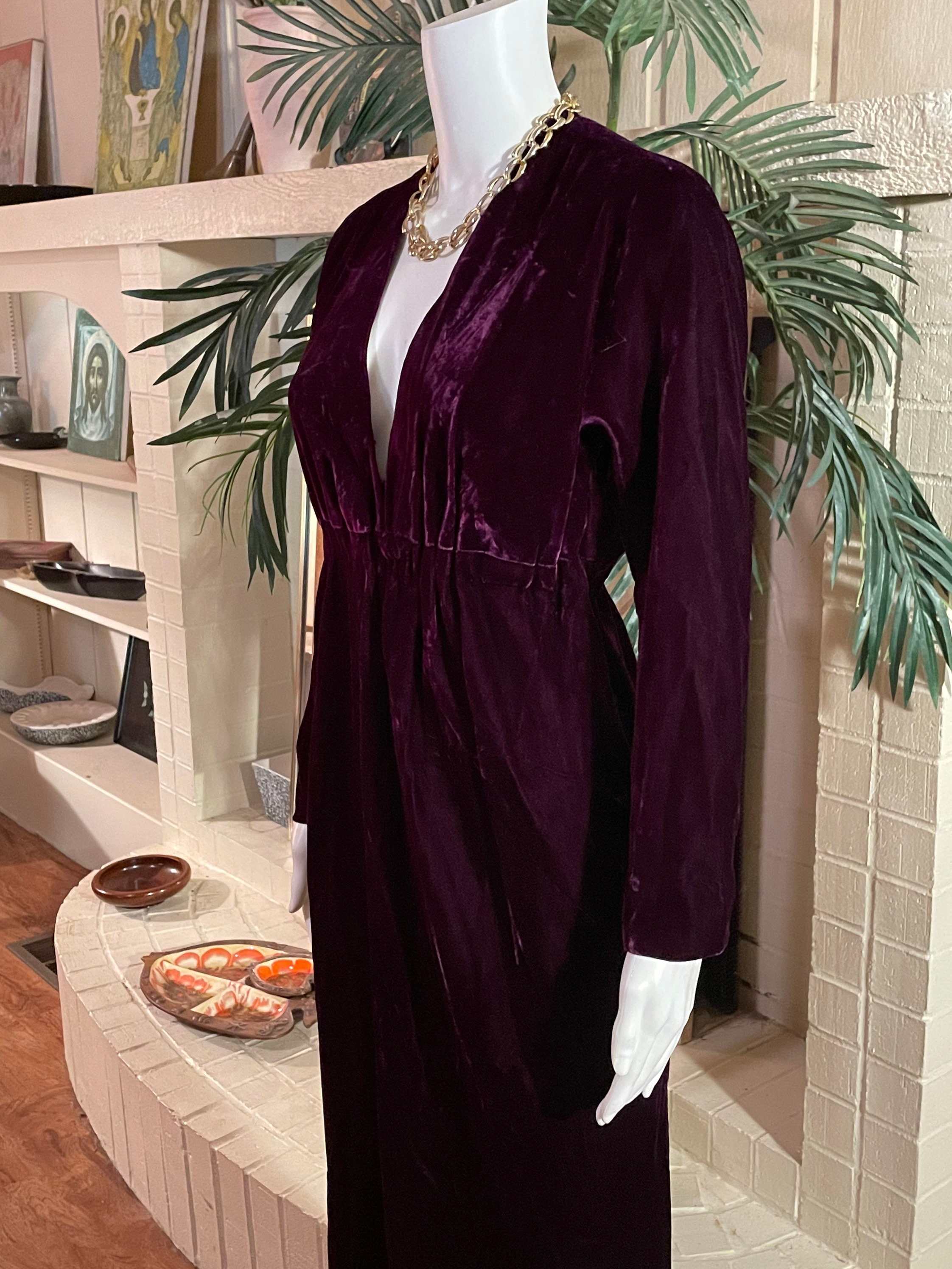 Gorgeous Vintage 1970s HALSTON Velvet Dress Deep Wine Purple