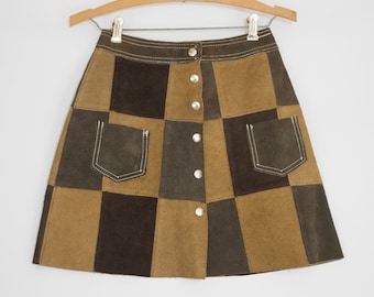 The Dianthus 70s skirt
