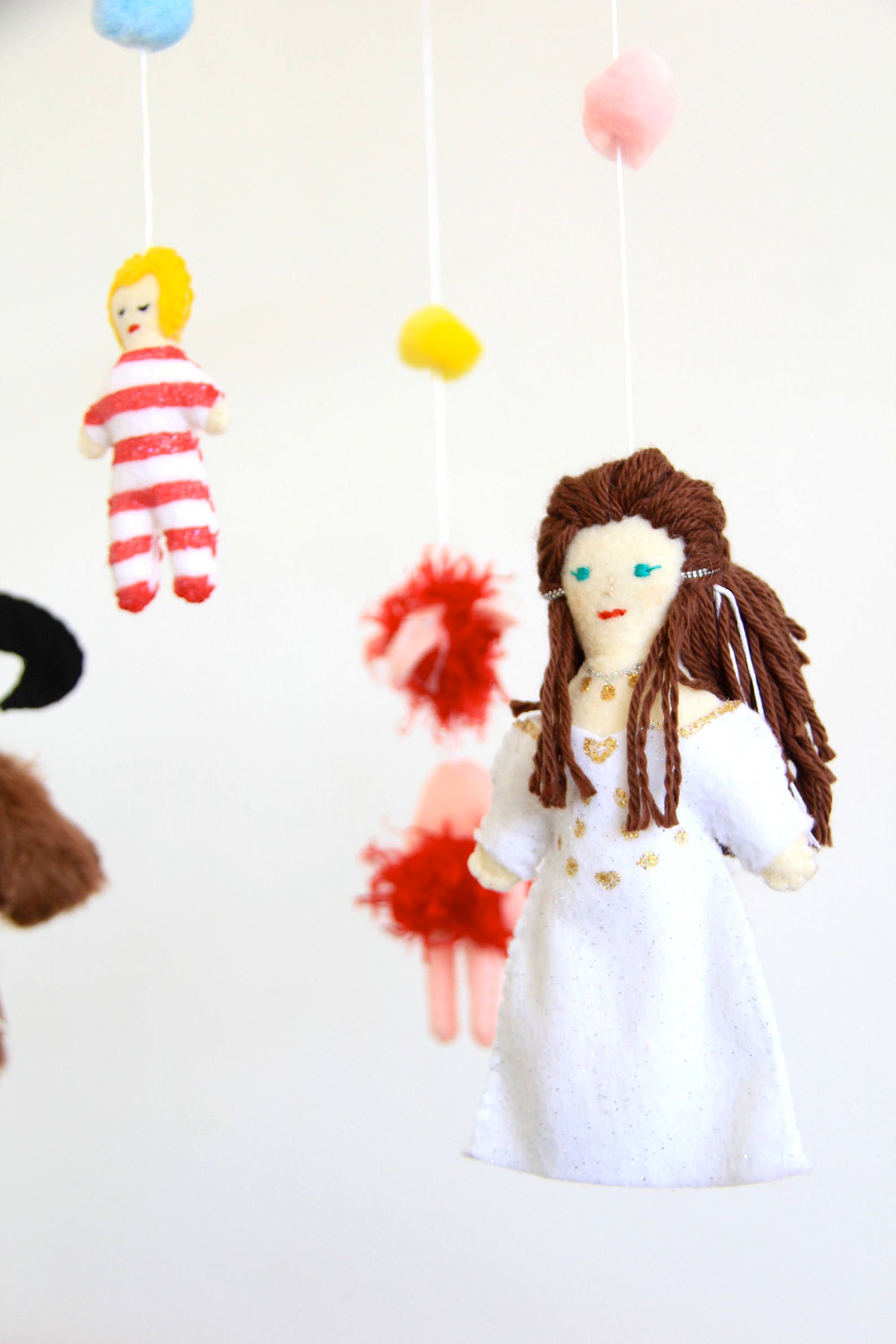 Labyrinth nursery mobile / Hipster baby shower gift / Babe Etsy