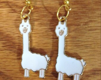 cute llama earrings, gold earrings, cute llama, dangle earrings, drop earrings,