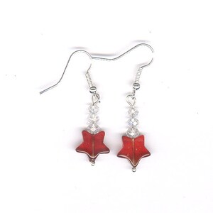 Red star earrings, 4th of July, Independence Day, Patriotic earrings, star earrings, pierced earrings, earrings, red star,