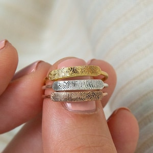 Fingerprint Ring • Dainty Stacking Ring in Sterling Silver, Gold, Rose Gold • Fingerprint Jewelry • Personalized Memorial Gift • RM27