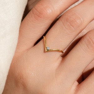 Birthstone Curve Ring by Caitlyn Minimalist • Dainty Chevron Wave Ring • Minimalist Gemstone Ring • Personalized Jewelry • Mom Gift • RM89