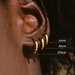see more listings in the EARRINGS: Hoops section