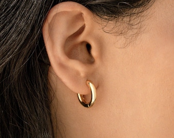 Everyday Bold Hoops by Caitlyn Minimalist • Most Favorited Gold Hoop Earrings • Perfect Simple Earrings For Her • Gifts for Her • ER122