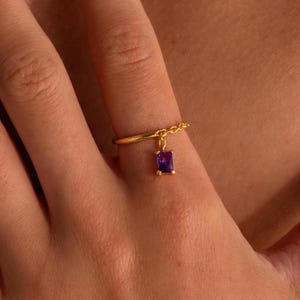 Geburtsstein Tropfen Halbkettenring von Caitlyn Minimalist • Benutzerdefinierte Baguette Edelsteinring • Einzigartiger Anhänger Anhänger • Personalisiertes Geschenk • RM194