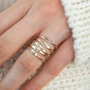 GIFTS FOR MOM • Mothers Stacking Ring • Dainty Name Ring in Sterling Silver, Gold, Rose Gold • Grandma Gift • RM21F31
