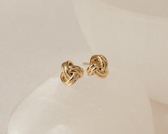 Love Knot Earrings • Dainty Stud Earrings • Minimalist Knot Earrings in Gold and Sterling Silver • Gift for Her • Bridesmaid Gifts • ER153
