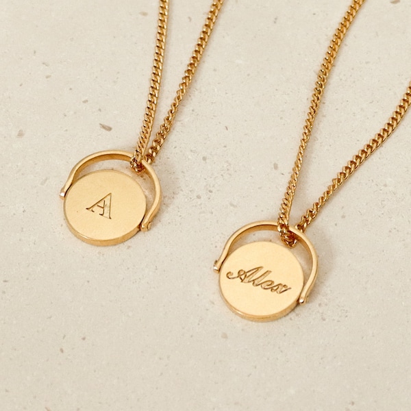 Colar com Pingente Giratório e Corrente Curb da Caitlyn Minimalist • Colar Giratório Personalizado • Presente Personalizado para Ela • NM89F33