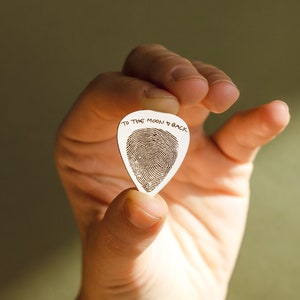 Actual Fingerprint Engraved Guitar Pick Custom Hand Stamped Pick, Baby Fingerprint Jewelry Personalized Gift for Dad, Music Lover CM21 SILVER - ONE SIDED